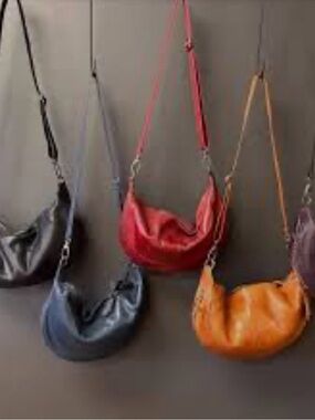 Hobo HOBO International Handbag Purse Leather
Crossbody Bag